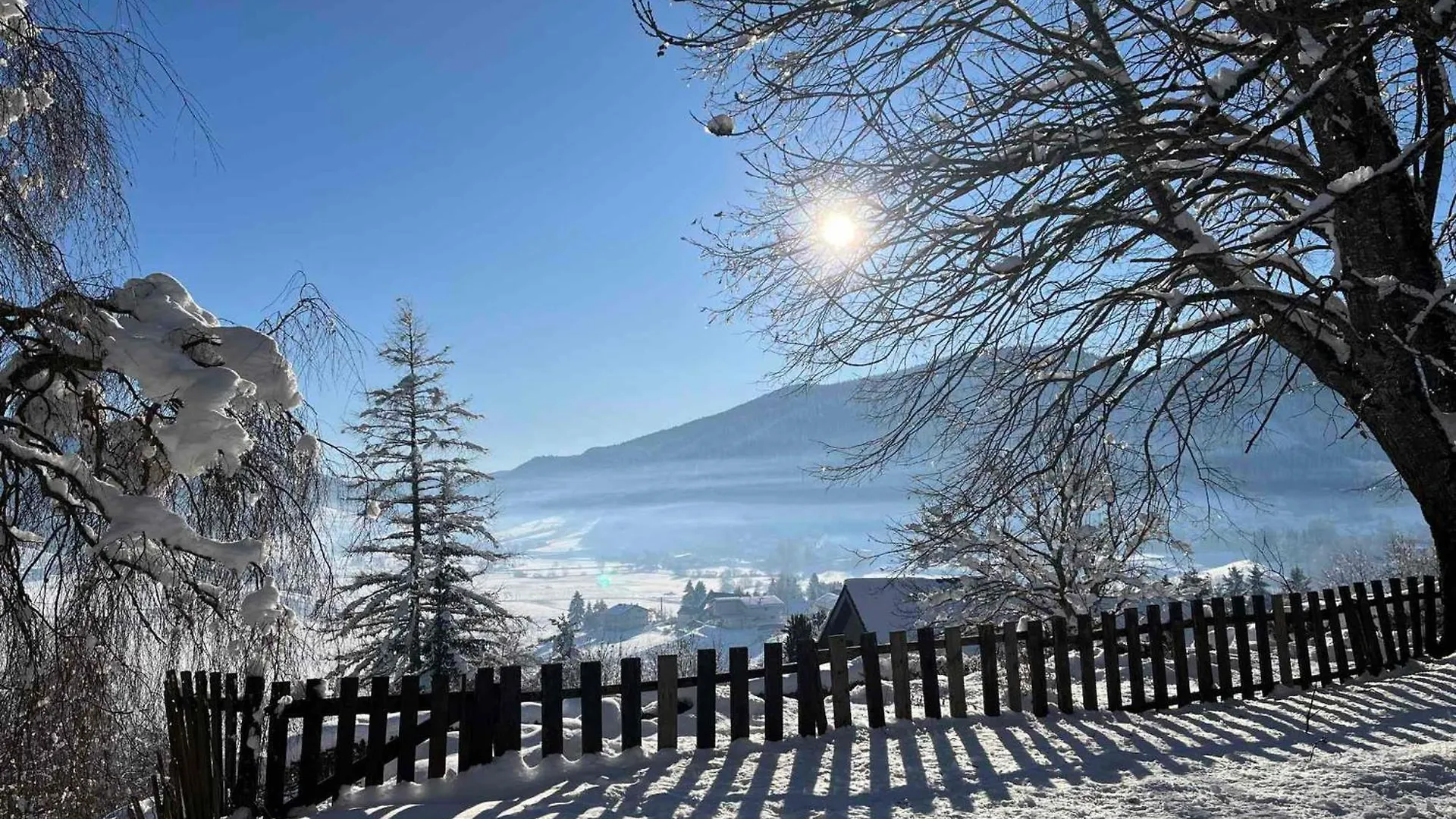 Chalet Alpin De 150M² Pour 12 Personnes Avec Billard Et Garage A Meaudre - Fr-1-737-22